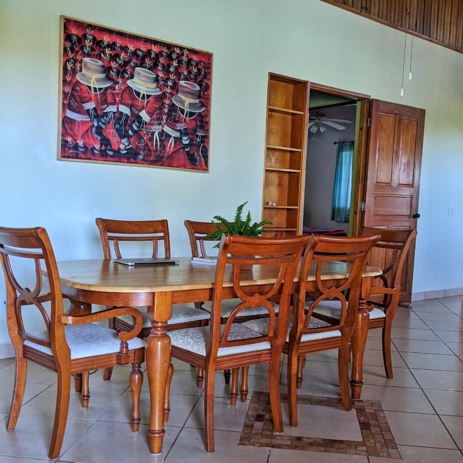 Seaside Inn Roatan Вест-Бей Екстер'єр фото